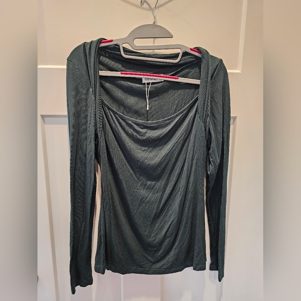 Hawiton Long Sleeve Drape Neck Top Size M Dark Green Stretch Knit Blouse